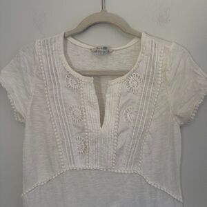 Boden White Cotton Eyelet Pom Pom Dress Sz US 2R Notch Neck Short Sleeve Shift